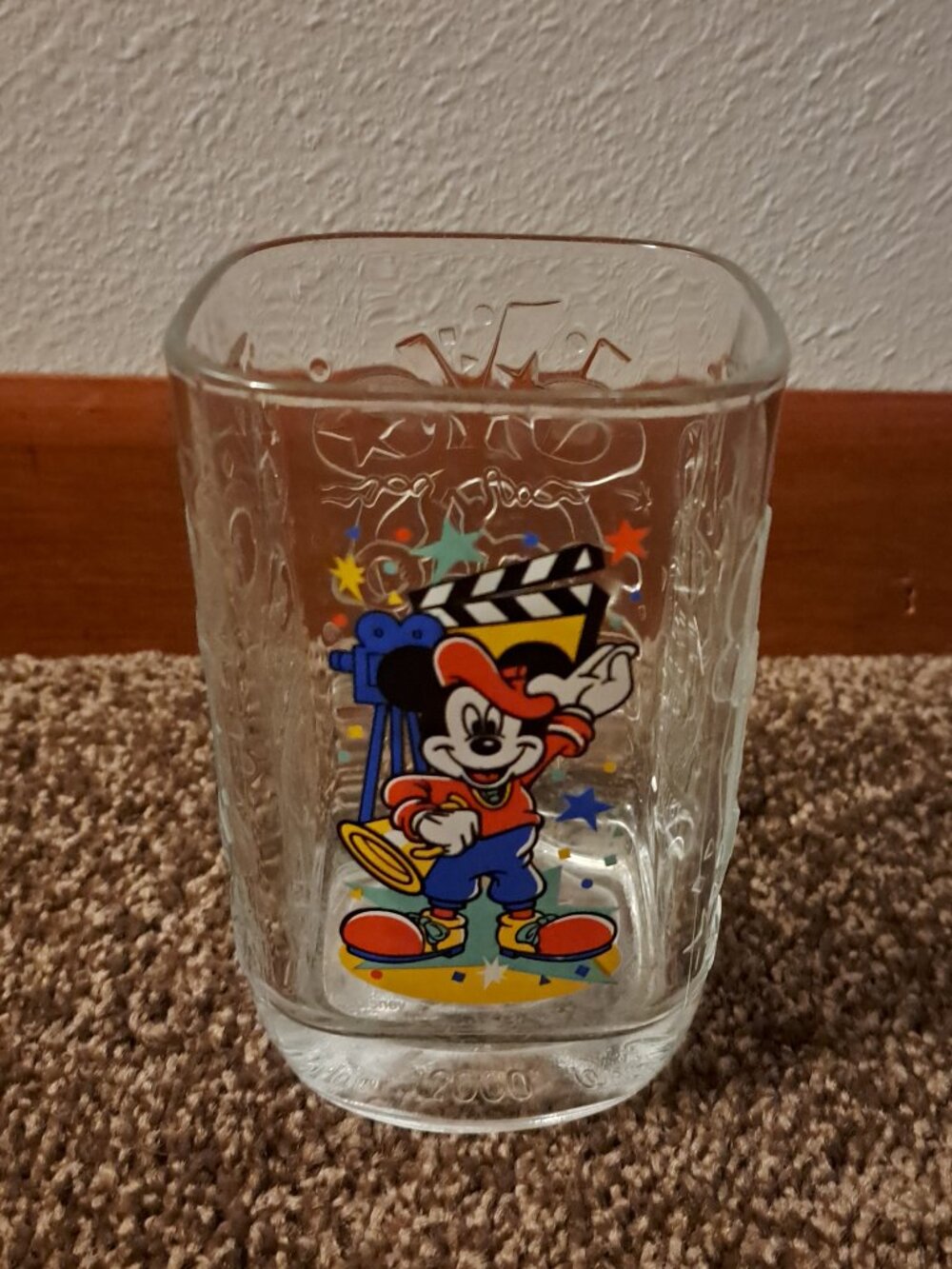 Vntg 2000 WALT DISNEY WORLD Mickey Mouse McDonalds Collectors Celebration Glass